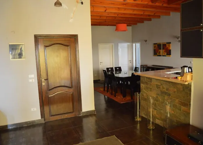 Askyhomes Apartman *